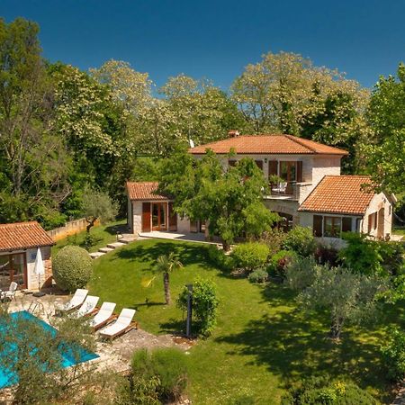 Rustic Villa Cehici With Pool In Sveti Lovrec Jehnici Bagian luar foto